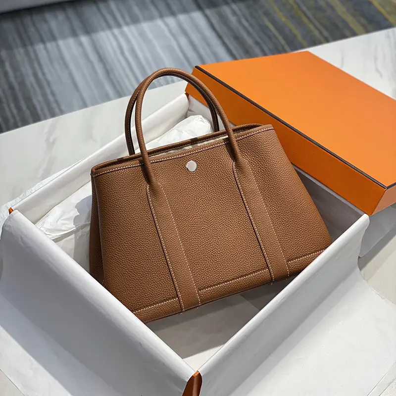 2025新款真皮女包单肩斜挎托特包百搭花园包手提大包购物袋水桶包