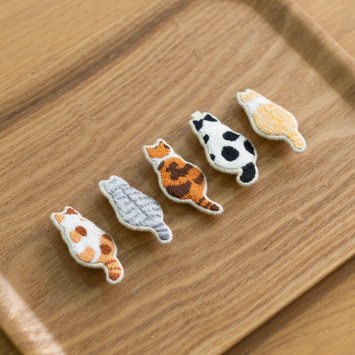 手工刺绣diy材料包情侣送礼物钥匙扣挂件自绣可爱猫咪别针胸针