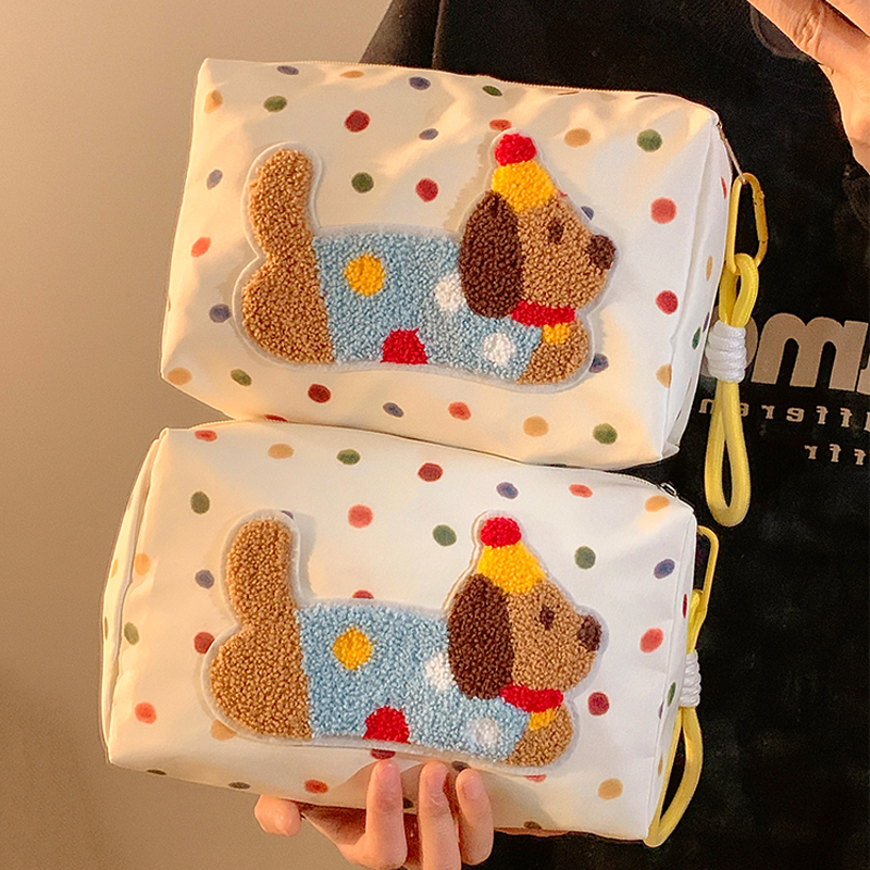 化妆包收纳包女可爱小狗大容量便携外出旅行洗漱包2025新款手提袋