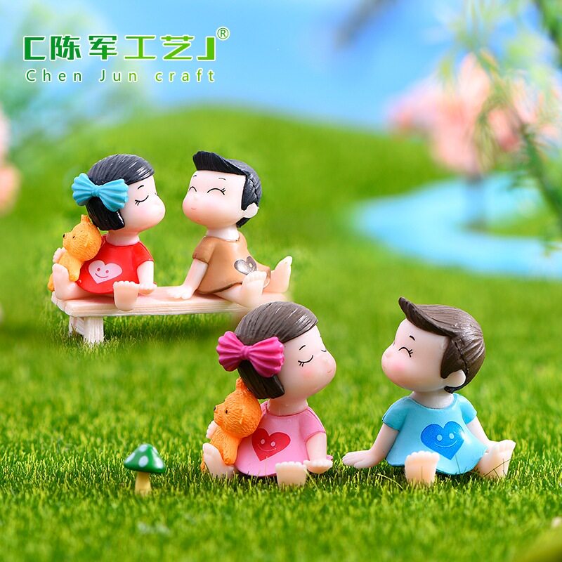 素材蝴蝶结情侣景观盆栽情侣摆件