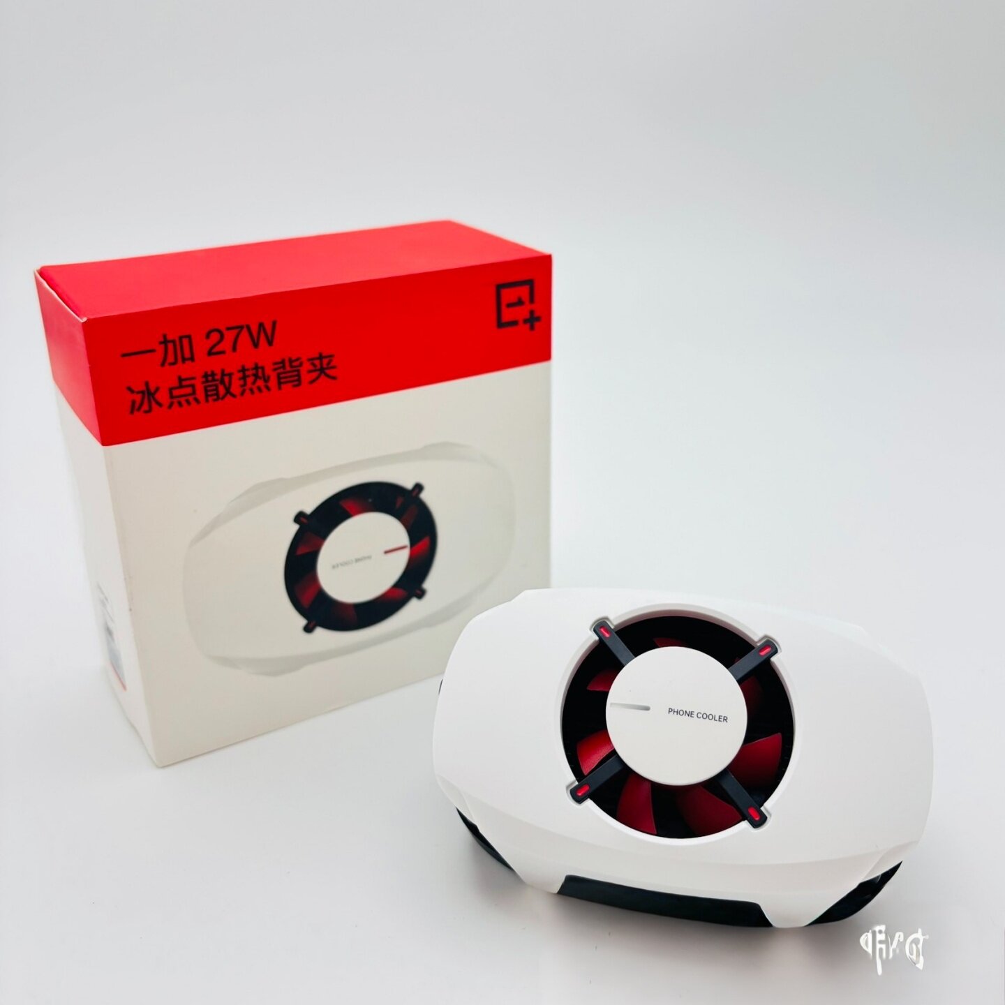 二手一加27W冰点散热背夹