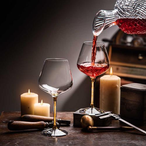 高档轻奢风红酒杯套装家用欧式水晶高脚杯子不倒翁旋转醒酒器酒具