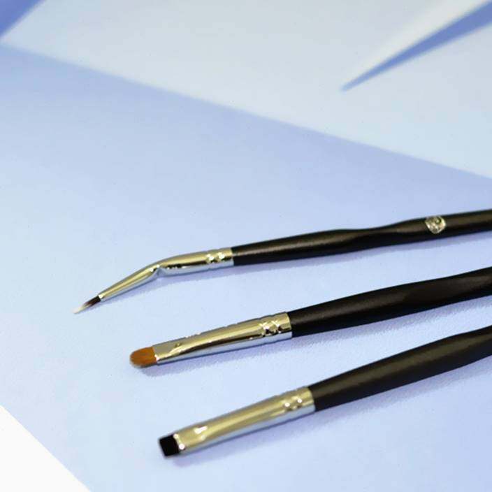 艾诺琪化妆刷大师弯头一字眼线刷m118 m116极细眼线胶笔眼部美刷