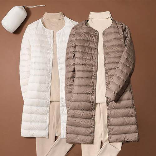 试衣间轻薄无领羽绒服女中长款