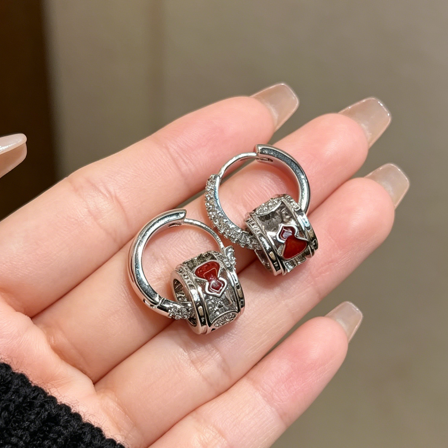 轻奢镶钻葫芦耳扣耳环女款