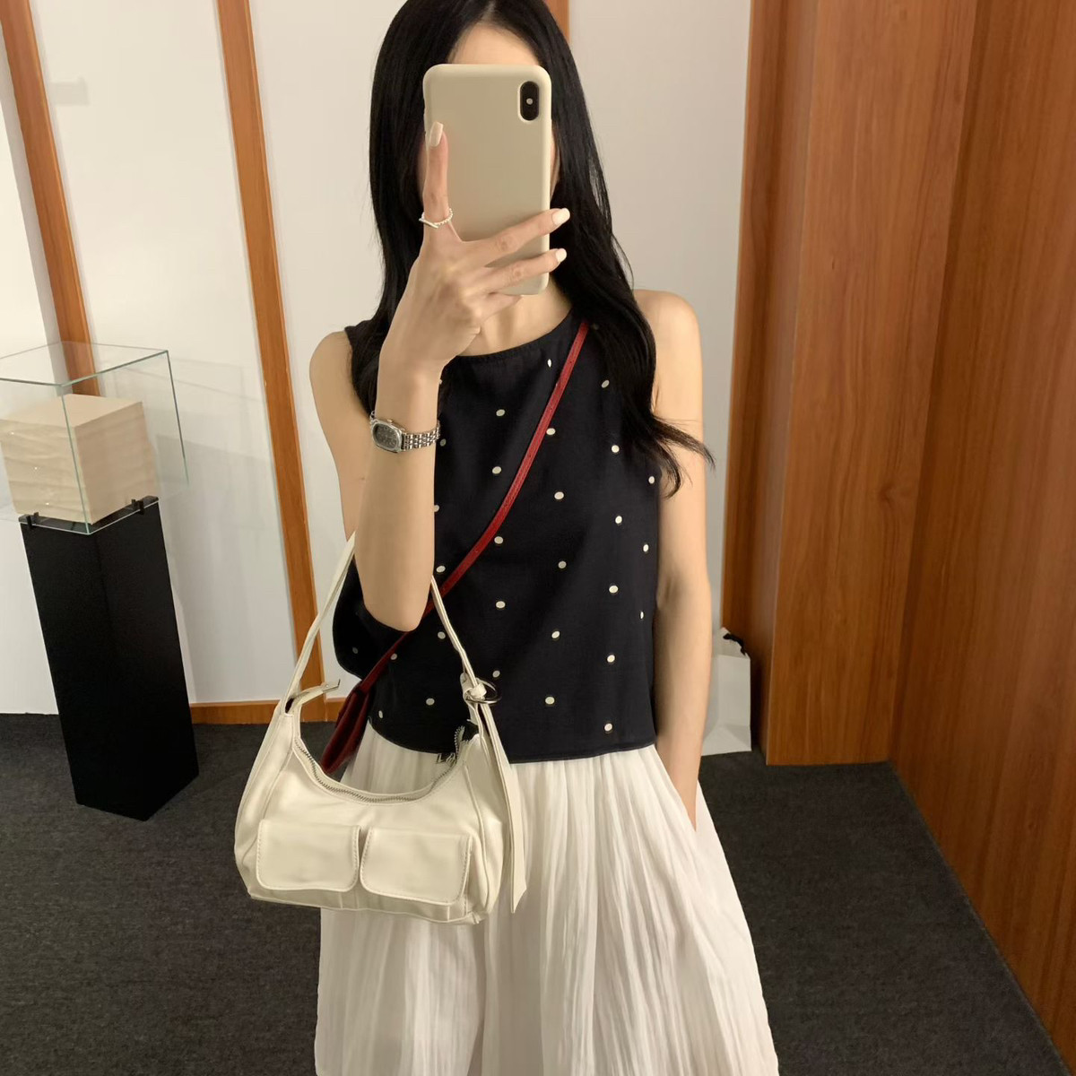EVEN-棉麻点点后开扣背心（含15亚麻）(不含下装+包包+项链)63141