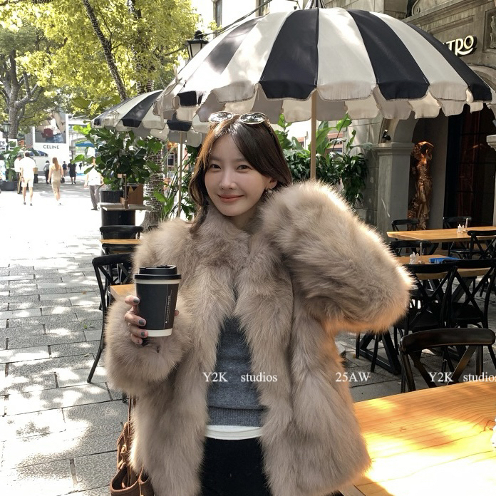 Y2K-高级感立领时髦环保毛短外套W7650