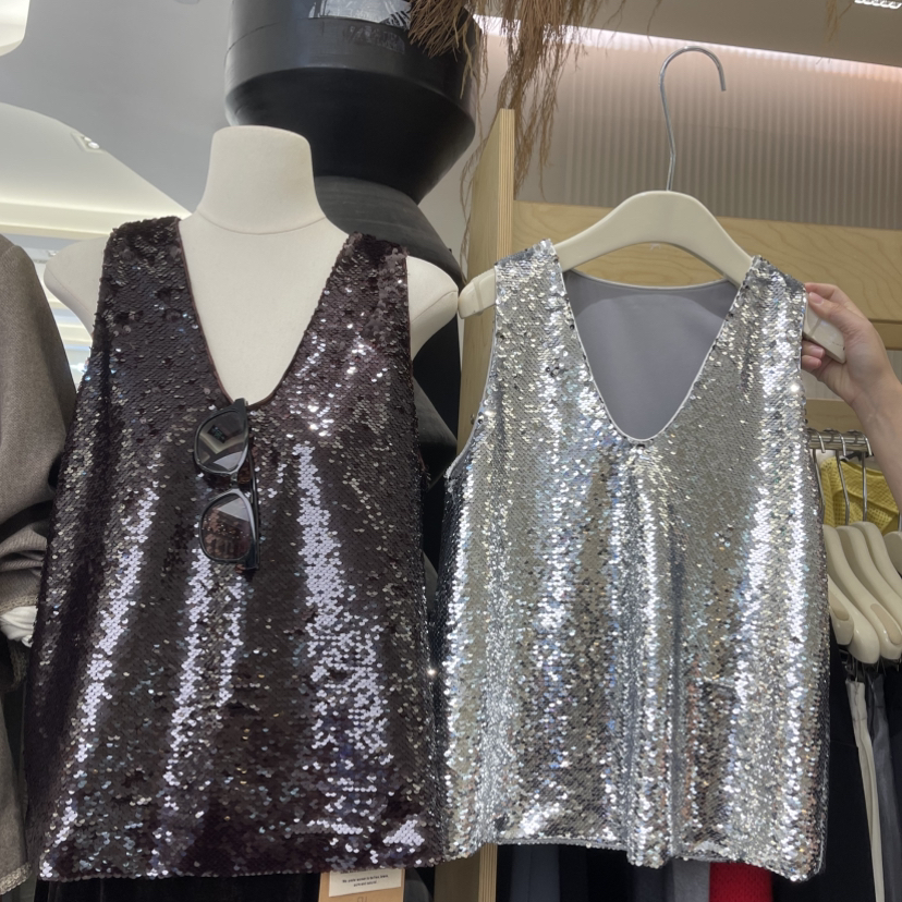 KUOSE 阔瑟-法式复古亮片V领宽松背心18500