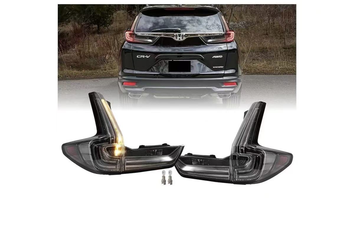 适用于2017-2022 Honda CR-V透明白底尾灯17-22CRV原厂款白底尾灯
