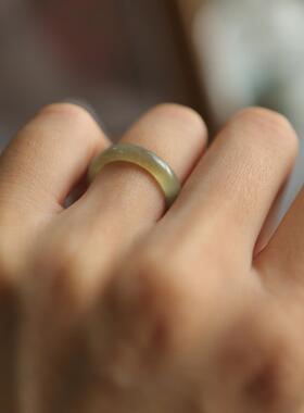 天然和田玉 12码 16.2x4.0mm烟紫圆戒 货号NY7477 价格99