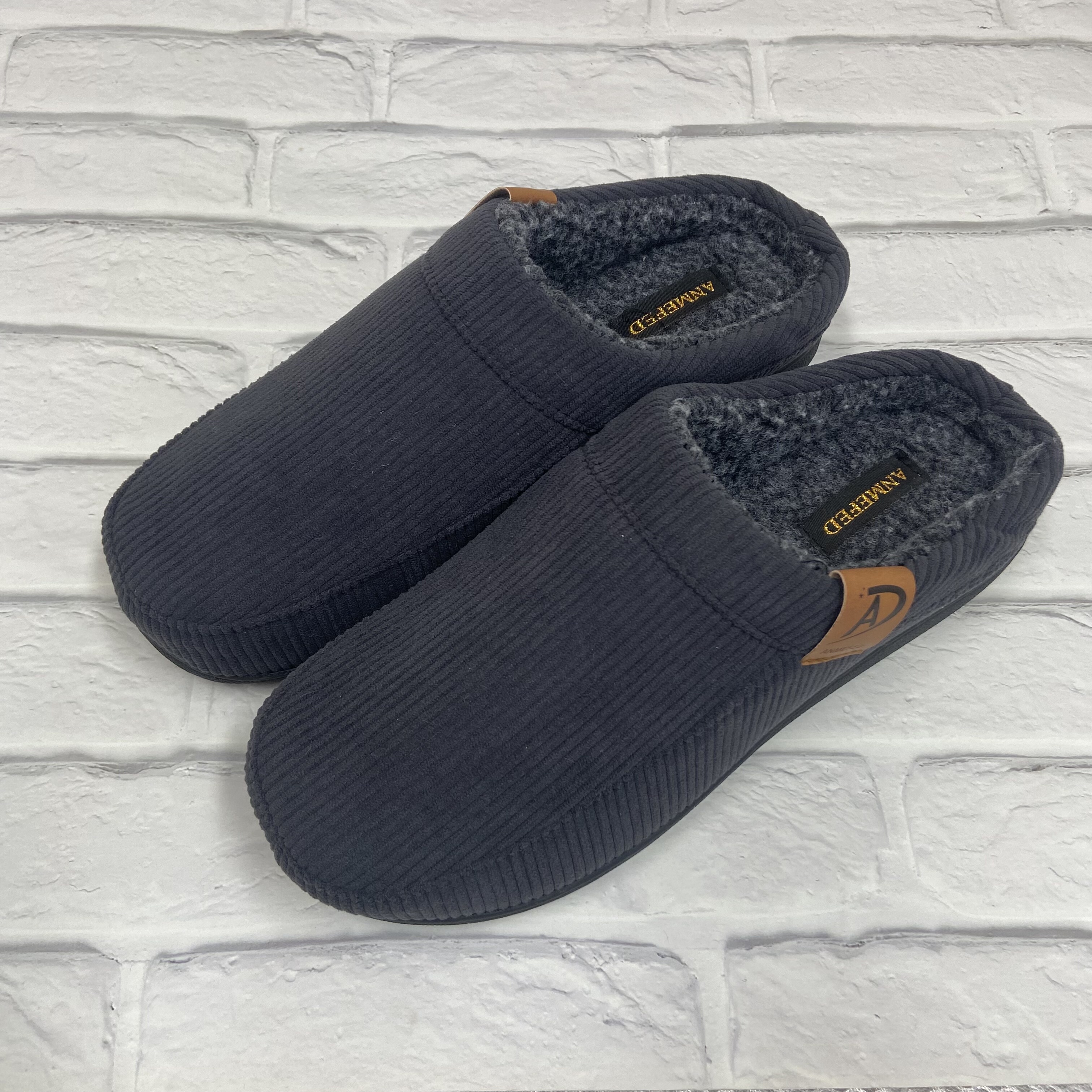 出口2025新款男士家居棉拖鞋冬季时尚条纹灯芯绒防滑毛绒保暖拖鞋