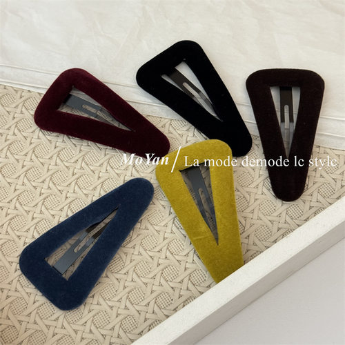 韩版高级感纯色绒面镂空大三角BB发夹简约百搭侧边刘海碎发夹发卡