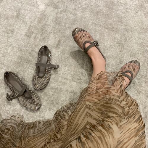 【穿靴子的猫】镂空水钻包头女凉鞋透气一字带玛丽珍渔网鞋单鞋