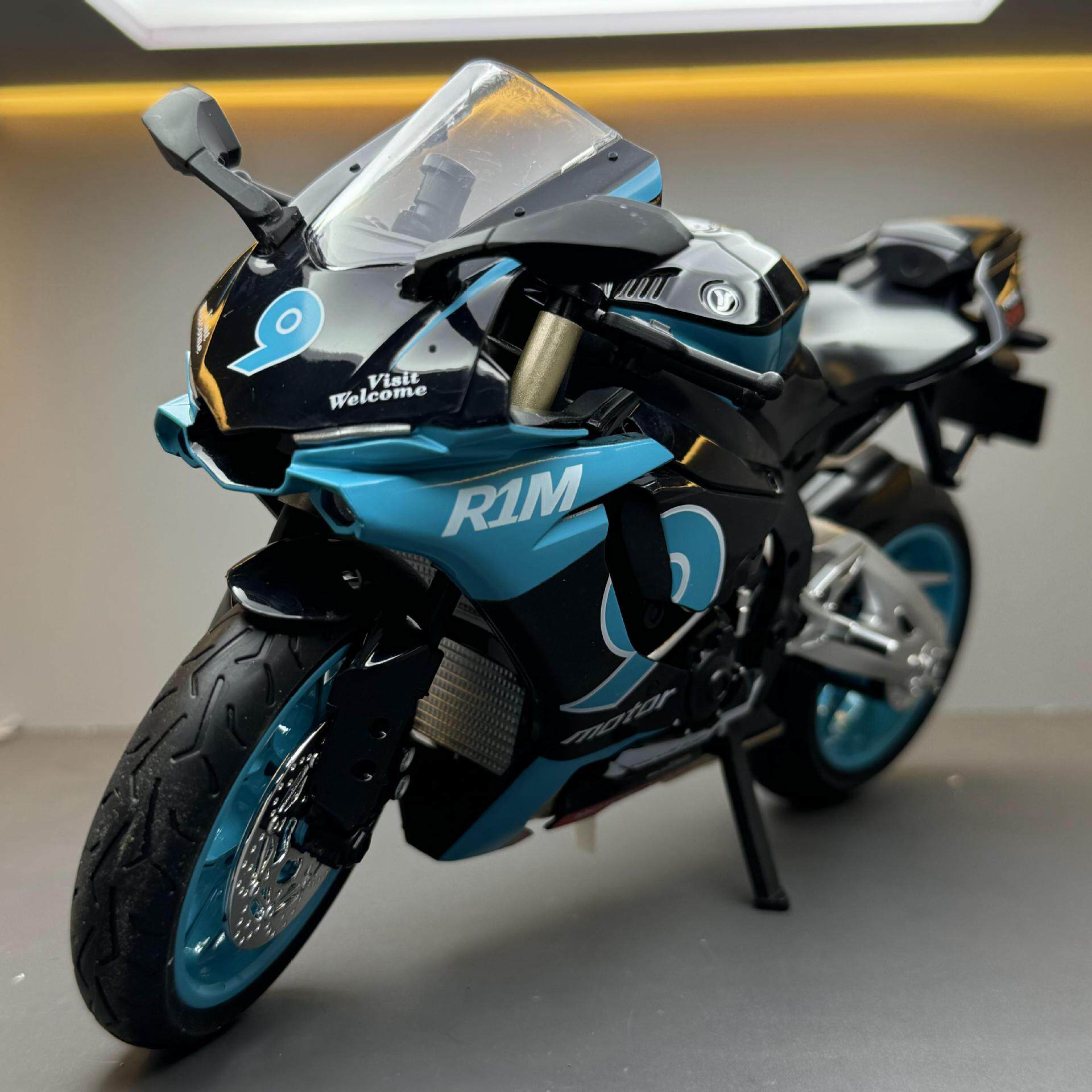 【DZ696】嘉业合金车模1:9雅马哈R1M摩托车惯性声光玩具车音效模