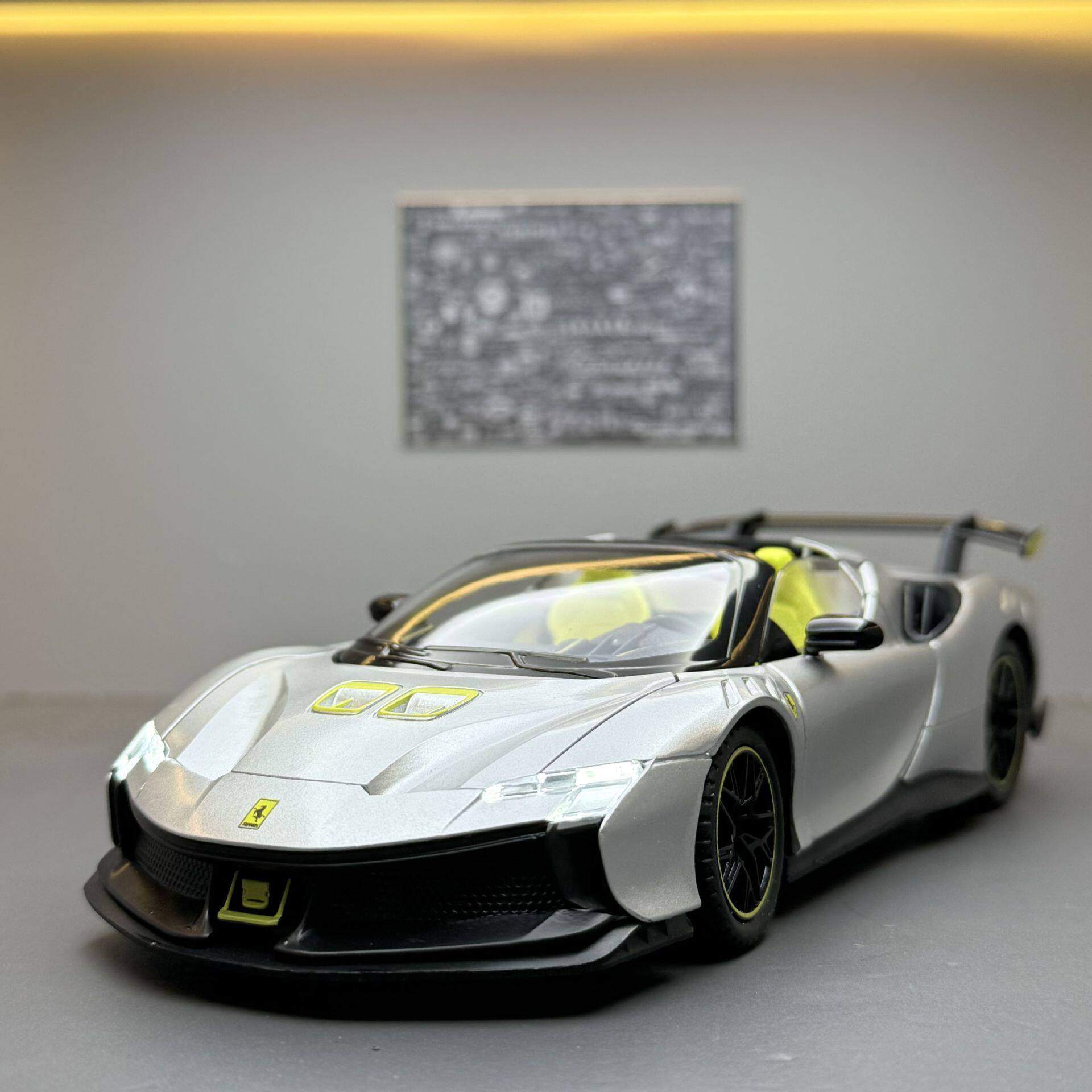 【OK573】新奥合金车模1比24拉法F90XX敞篷跑车声光回力玩具车模