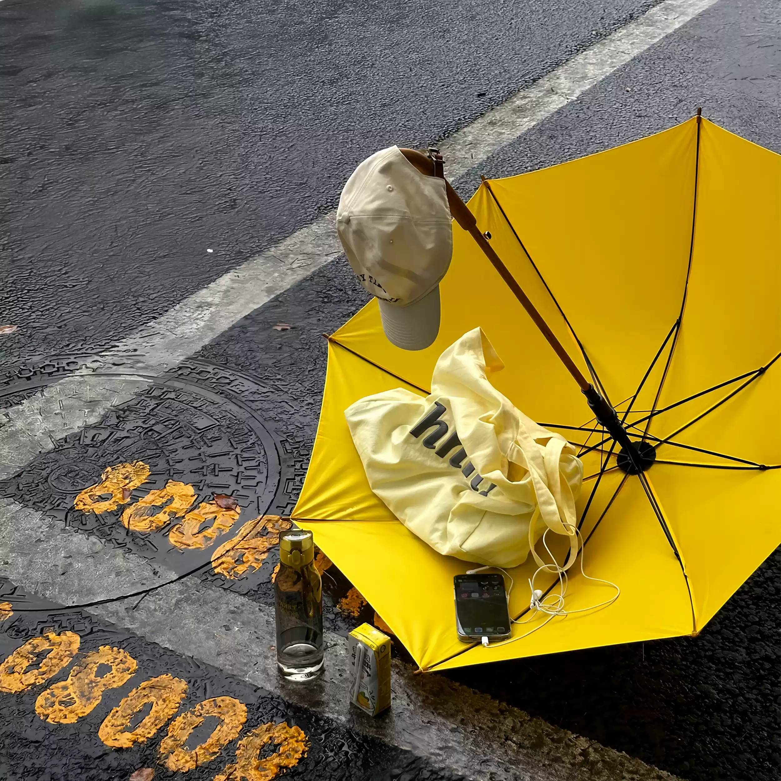 超级出片!黄色雨伞加大加厚加固