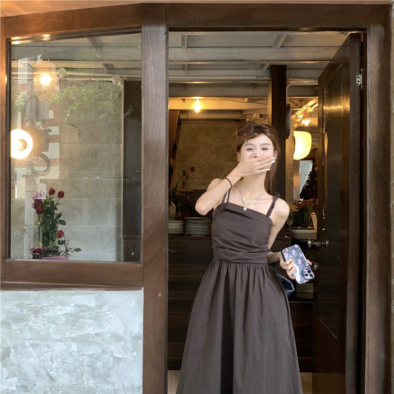 明星赵露思同款衣服穿搭灰色工装连衣裙女2025夏季背带裙休闲裙子