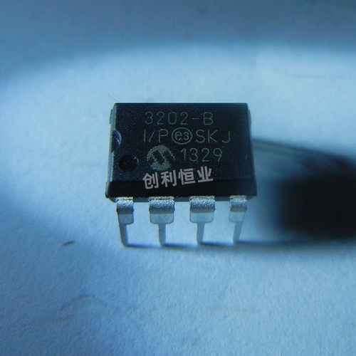 MCP3202T MCP3202-CI/P MCP3202-BI/P 直插DIP8 模数转换器芯片