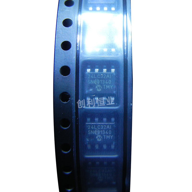 24LC32AI/SN 24LC32AI 24LC32A 24LC32A-I/SN原装存储器芯片SOP8