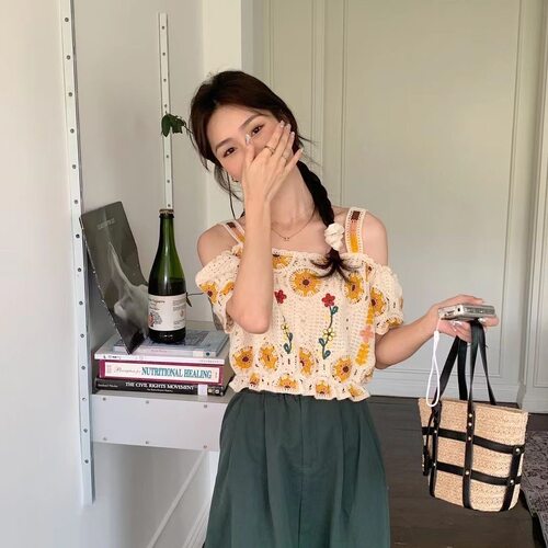 镂空露肩钩花短袖针织衫女夏设计感小众甜美上衣独特别致洋气上衣