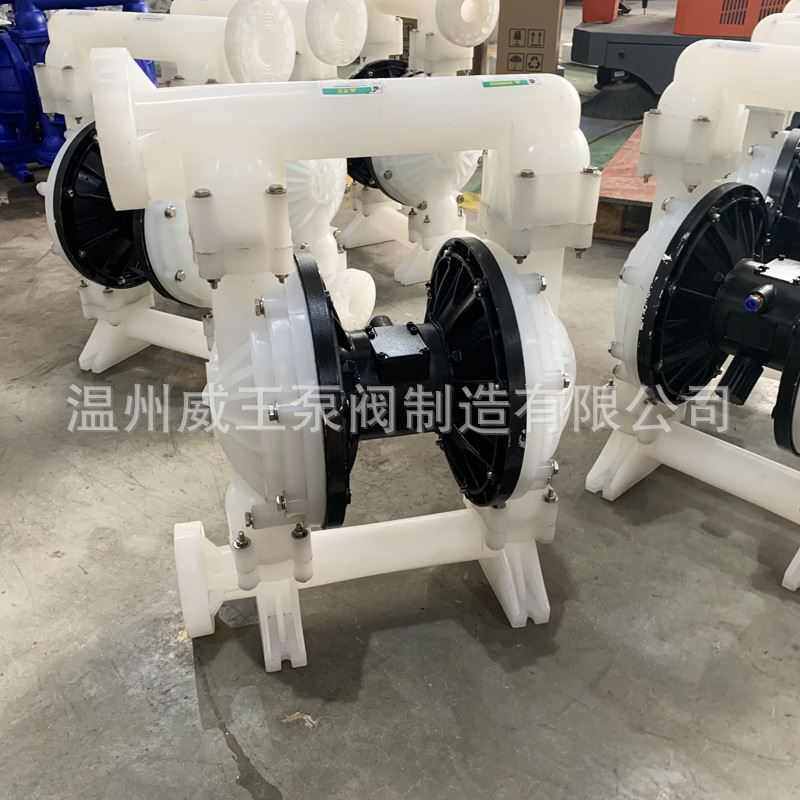 往复双隔膜泵，设备配套强劲QBY-40型隔膜泵绿色环保，动力气动