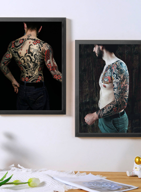 老传统猛男刺青大花臂龙头鲤鱼纹身装饰画A4海报框画密室背景墙壁