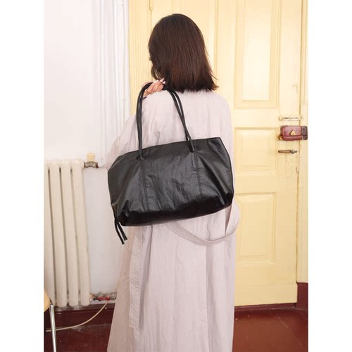 SecondMoon进口尼龙高级感慵懒波士顿腋下通勤大容量手拎单肩包