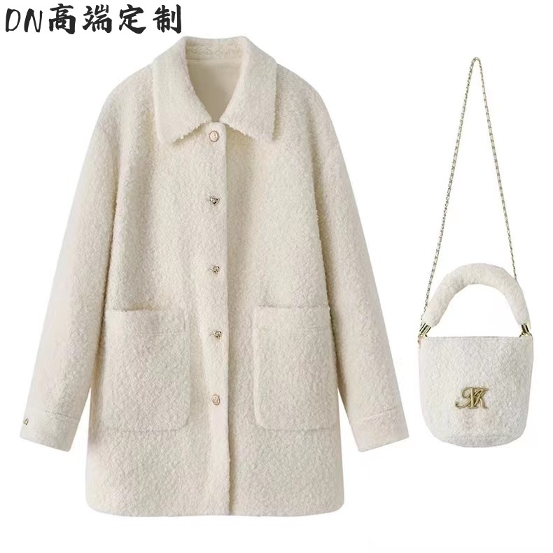 链条包包羊羔毛长袖外套女