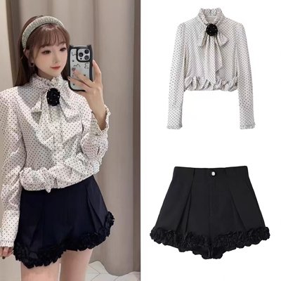 白色波点蝴蝶结荷叶边衬衫女