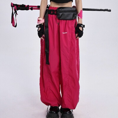 树莓粉户外登山徒步速干伞兵裤