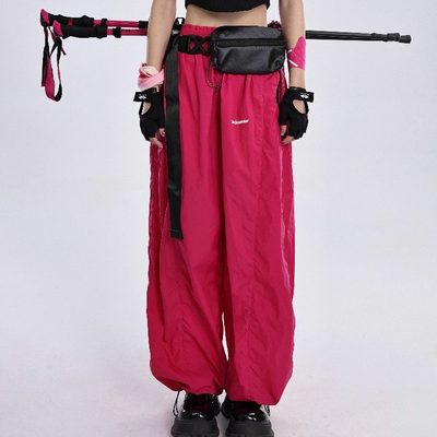 树莓粉户外登山徒步速干伞兵裤