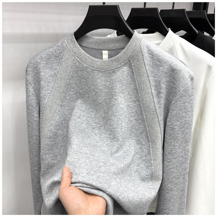 2026春秋新款圆领长袖T恤青年男士休闲百搭打底衫质感柔软上衣潮