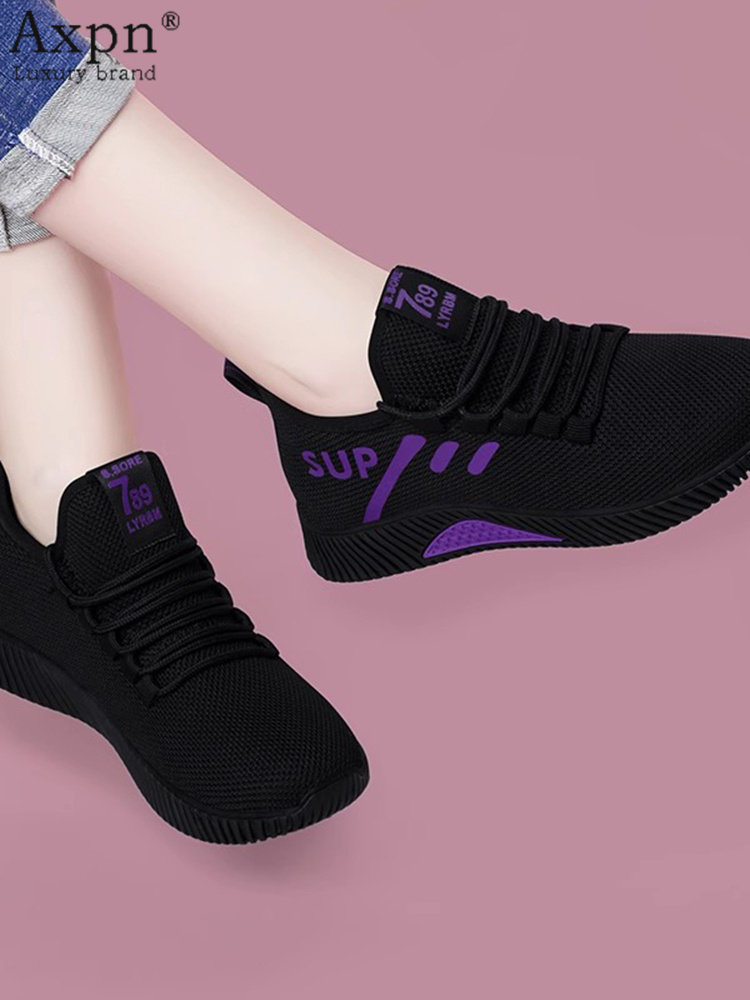 黑色休闲运动鞋2025年秋冬新款女软底舒适旅游鞋时尚透气轻便平底