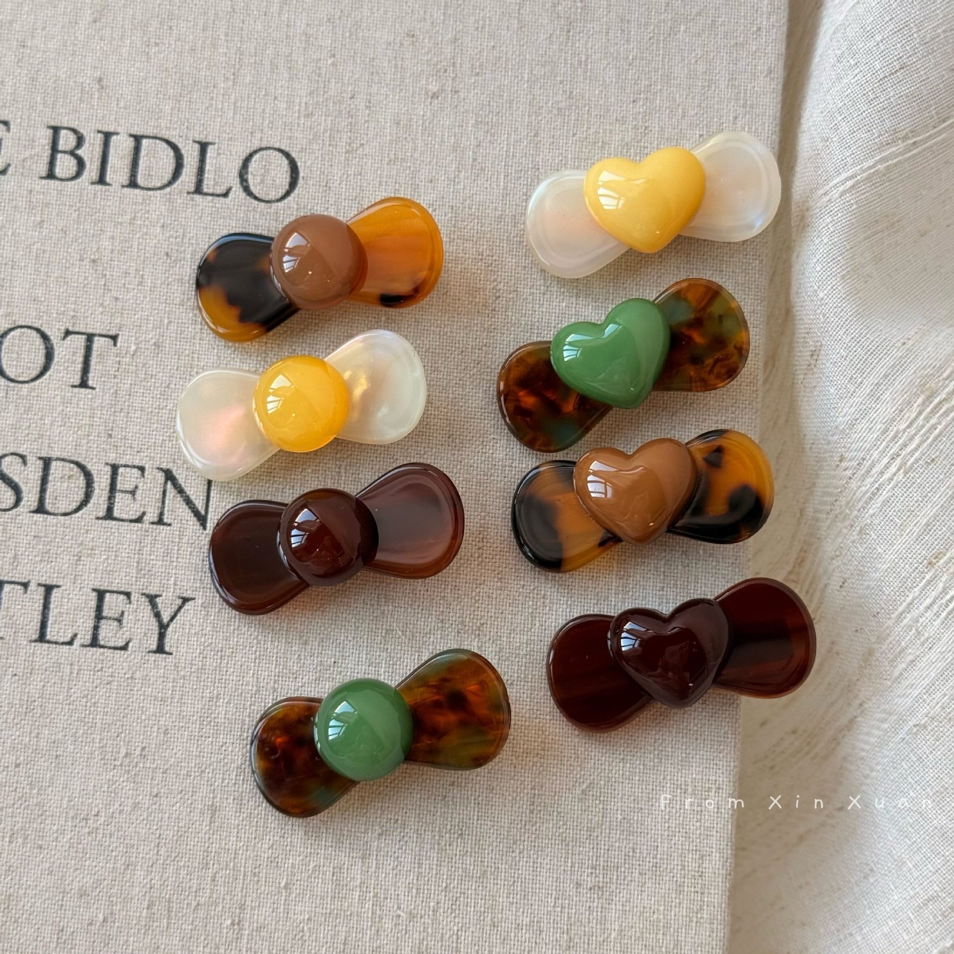 韩系迷你圆球发夹女2026新款前额碎发刘海夹侧边鸭嘴夹发饰新款,饰品/流行首饰/时尚饰品新,发饰,淘宝优惠券,粉丝福利购,淘宝优惠卷