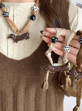 复古美拉德香槟腊肠丝巾项链女时髦高级感锁骨链毛衣链百搭配饰品