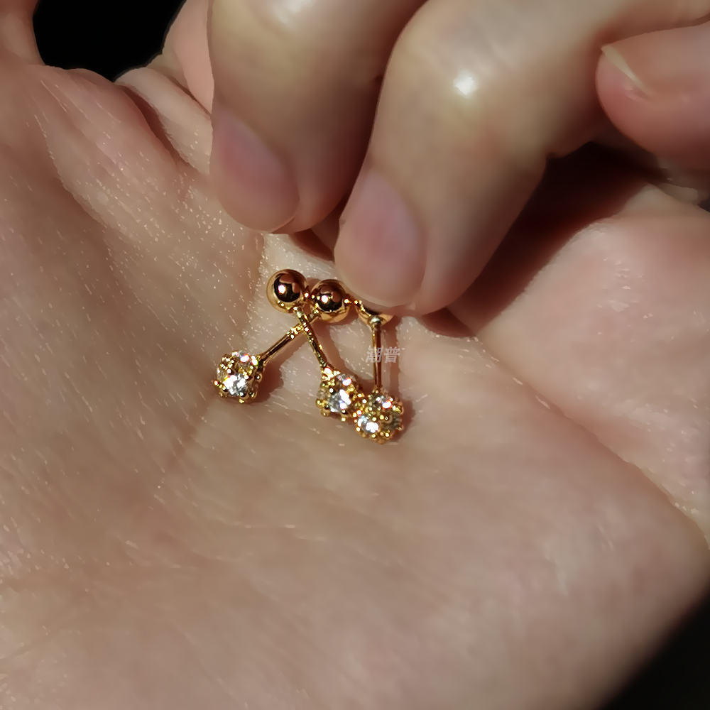 爆闪满钻耳骨钉女925纯银针养耳洞螺丝拧高级感独特小耳钉耳饰,饰品/流行首饰/时尚饰品新,耳环,淘宝优惠券,粉丝福利购,淘宝优惠卷