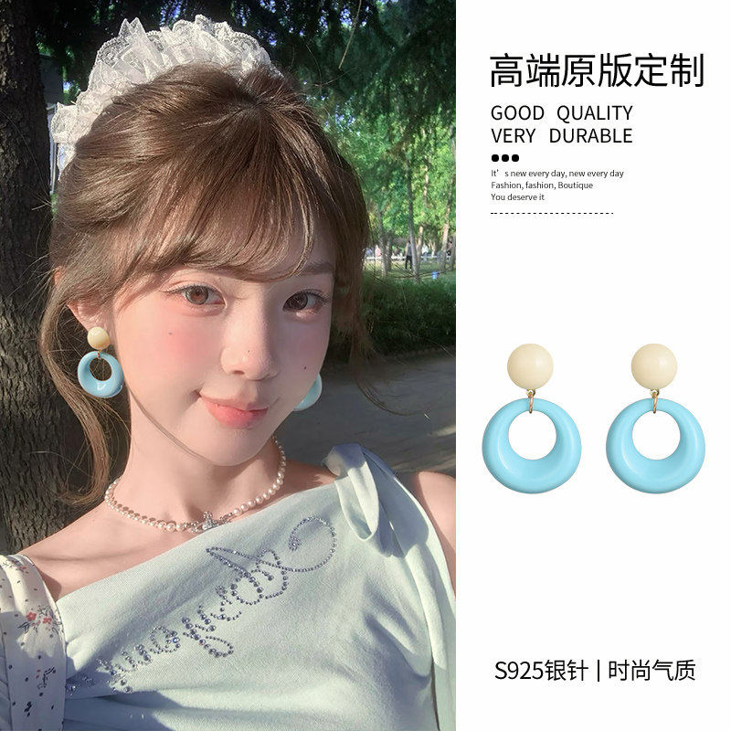 夏天蓝色圈圈耳环多巴胺耳夹