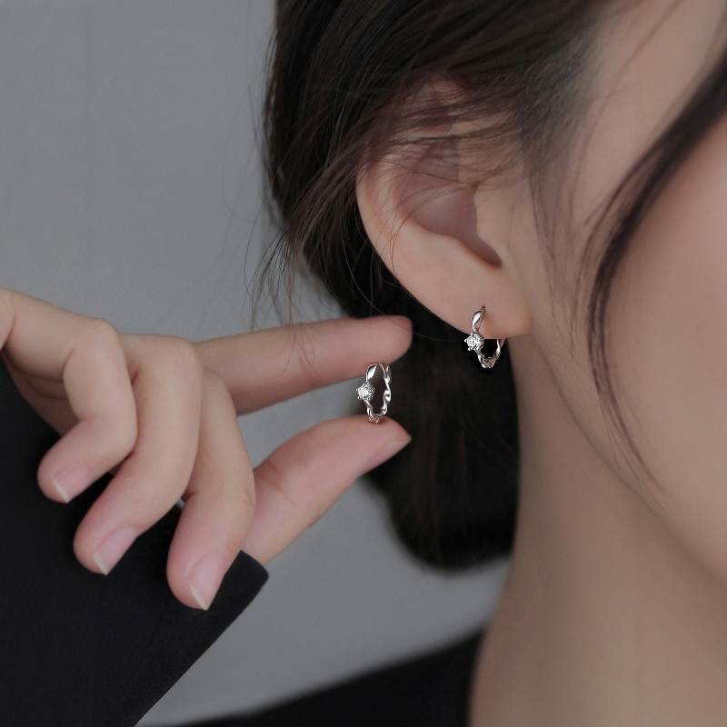 999纯银莫比乌斯耳圈女