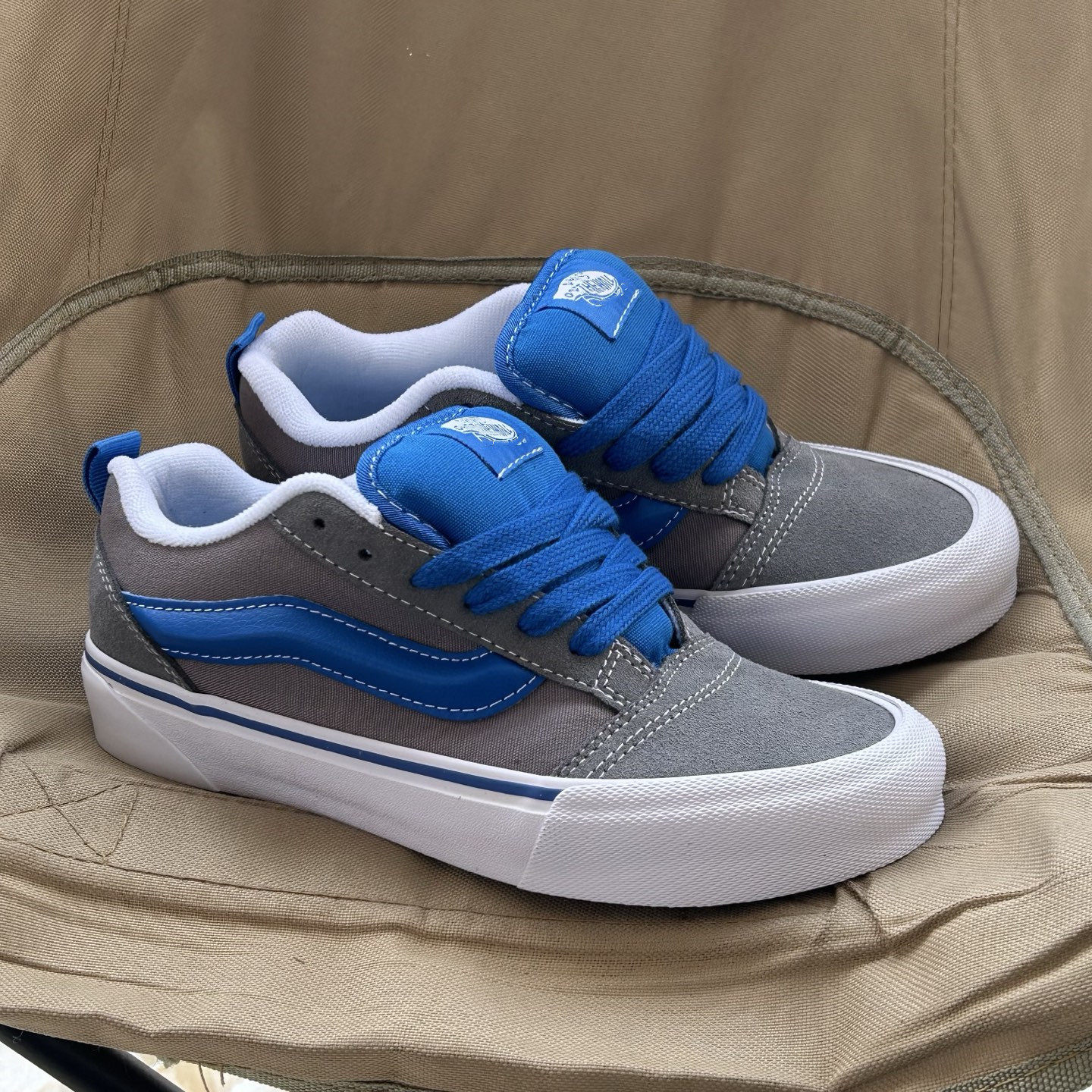 Knu Skool 灰色蓝条鹿皮帆布拼接面包鞋低帮帆布鞋板鞋同款男女鞋