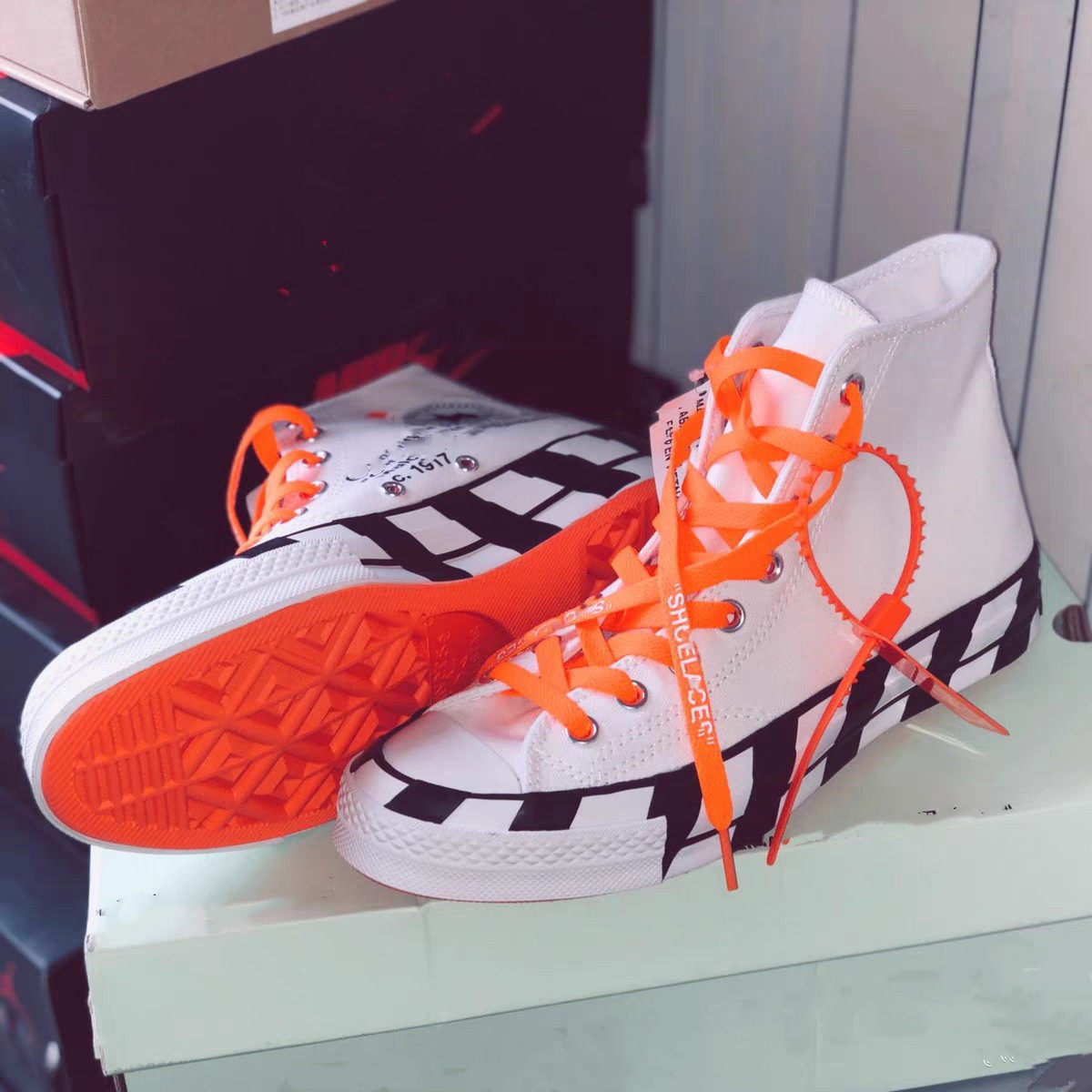 OW联名黑白阴阳棋格帆布鞋白色高帮男女鞋板鞋