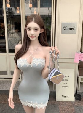 甜美性感露背交叉吊带显瘦连衣裙