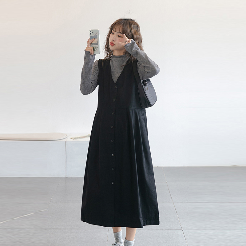 孕妇背心裙套装秋装洋气时尚宽z松遮肚V领连衣裙孕妇装春秋针织衫