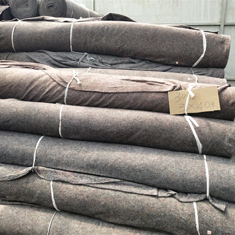 土工布毛毡大棚保温棉黑心棉铺路施工保湿养护毯包开200g克