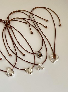 新中式咖色皮革绳子吊坠项链女小众高级感简约气质百搭颈链锁骨链