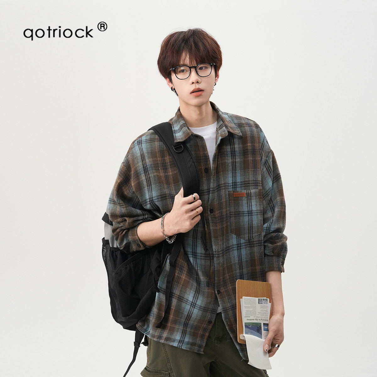 QOTRIOCK美式复古撞色格子衬衫男图片