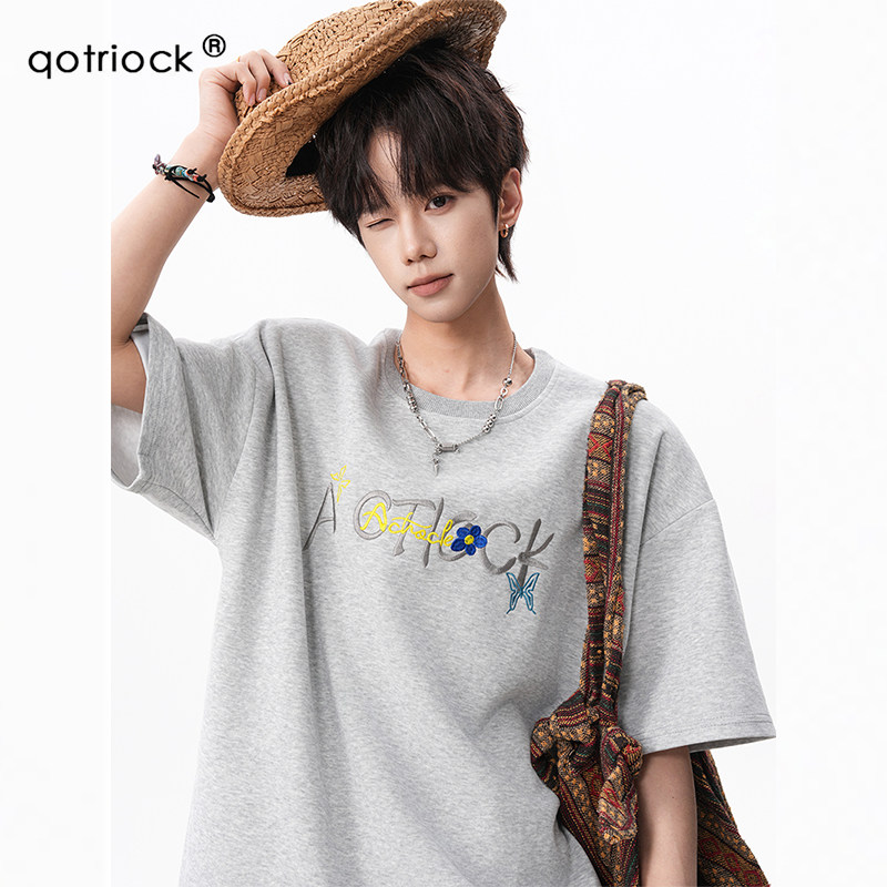 QOTRIOCK美式潮牌字母刺绣短袖男图片