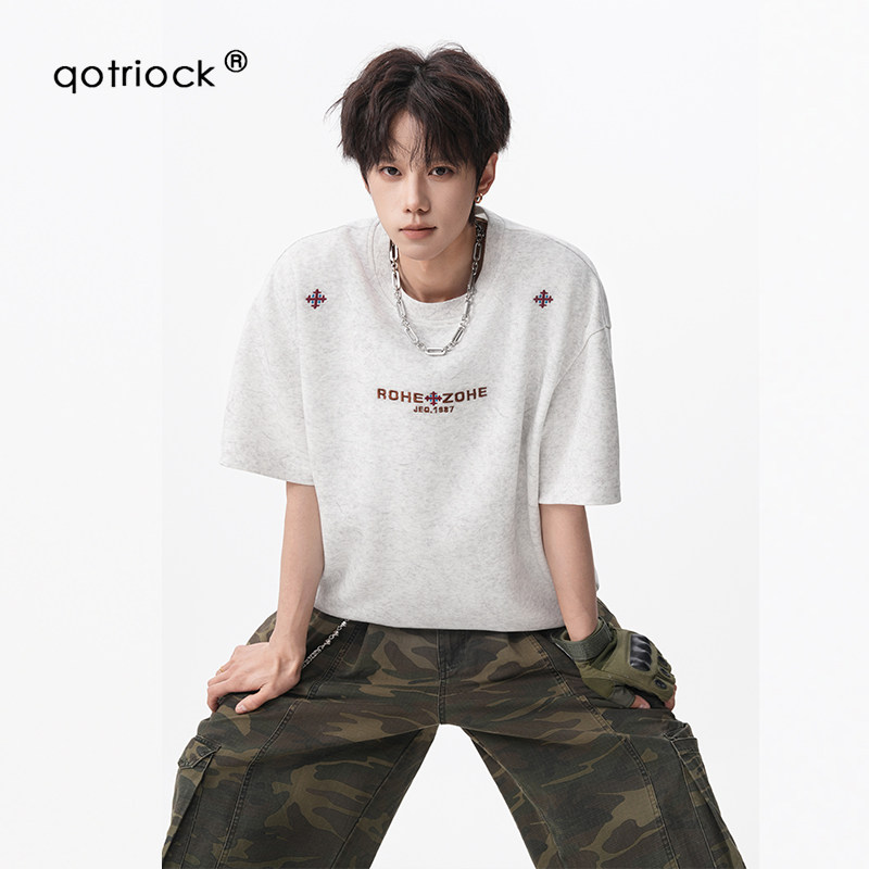 QOTRIOCK美式扎染刺绣圆领T恤男图片