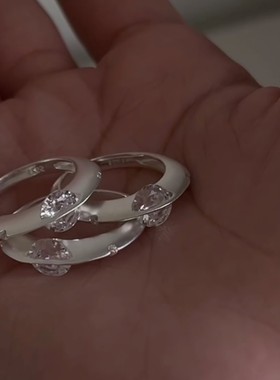 高级感星球锆石哑光金属戒指女小众设计轻奢时尚简约百搭指环戒子