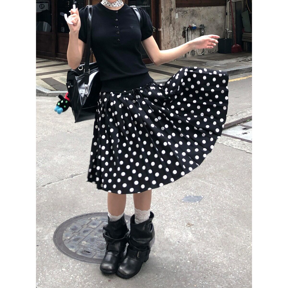 百褶裙子温柔韩系气质大码胖mm绝美显瘦波点中裙巨好看的半身裙女