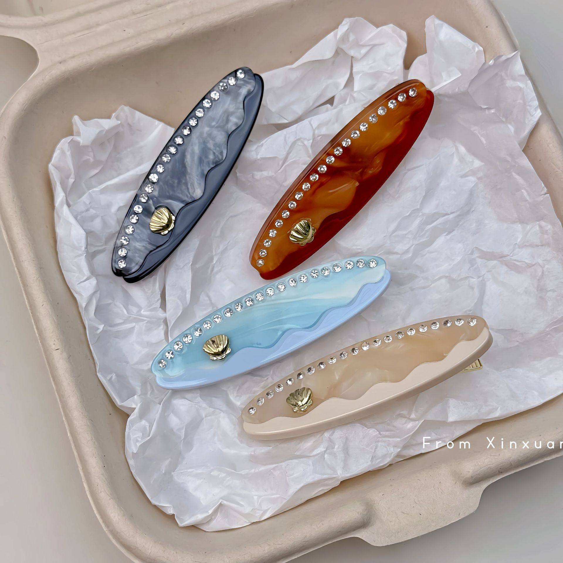 韩国博主同款椭圆金标醋酸发夹高级感镶钻百搭刘海碎发鸭嘴夹发饰